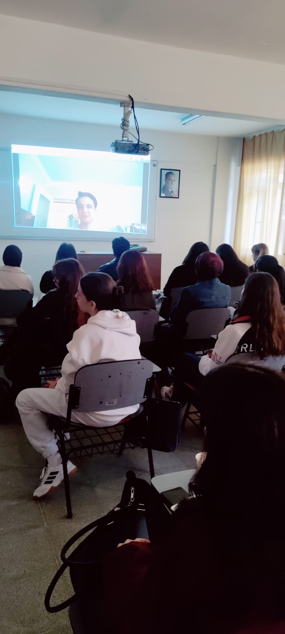 Sivil Hava Ulaştırma İşletmeciliği Programı "Sektördeki Mezunumuzun Kariyer Basamakları" Konulu Söyleşi düzenlendi.